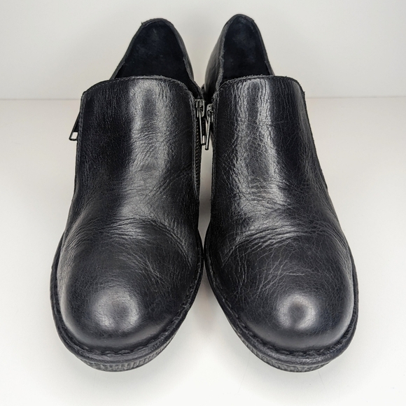 Born black leather clogs zipper low heel platform women's size 9.5 - Picture 2 of 10